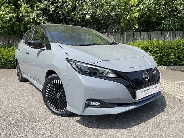 Nissan Leaf E (110kw) Tekna (39kWh) 5 Dr Hatchback