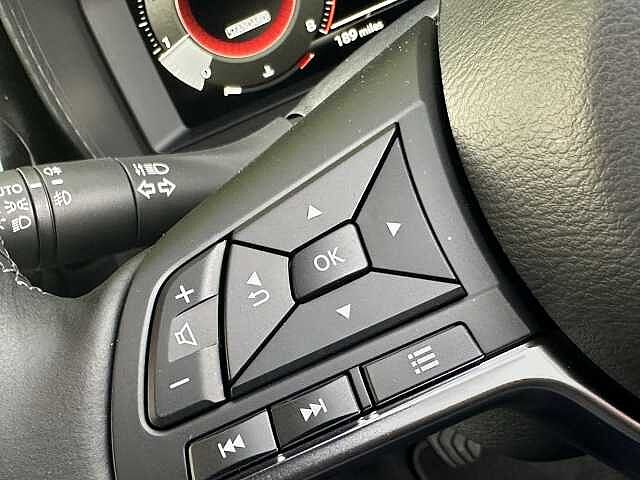 Nissan Juke 1.0 DIG-T N-Connecta (114ps) 5-Door Hatchback