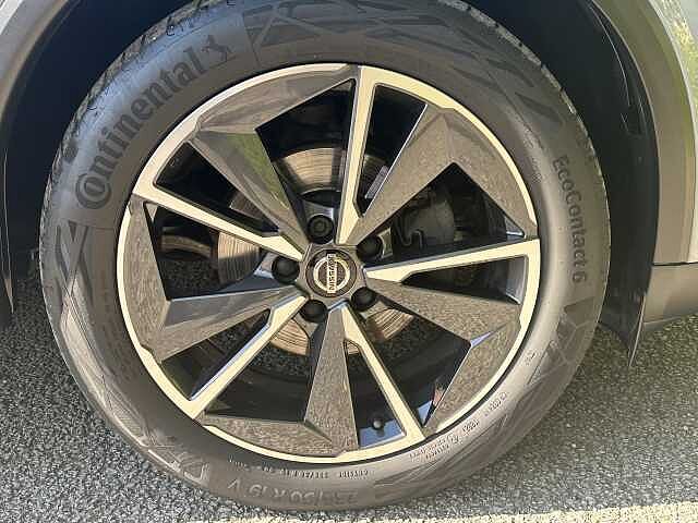 Nissan Qashqai 1.3 DiG-T MH 158 Tekna 5dr