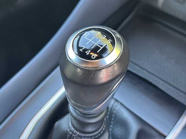 Nissan Qashqai 1.3 DiG-T MH 158 Tekna 5dr