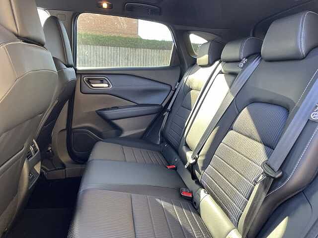 Nissan Qashqai 1.3 DiG-T MH Tekna 5dr