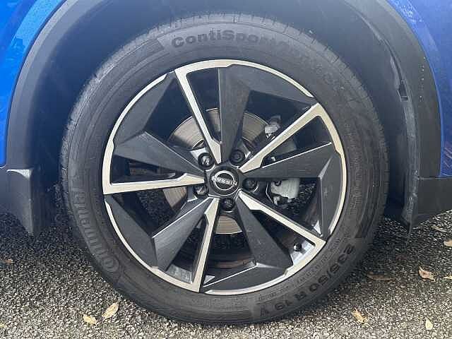 Nissan Qashqai 1.3 DiG-T MH Tekna 5dr