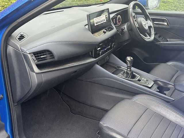 Nissan Qashqai 1.3 DiG-T MH Tekna 5dr