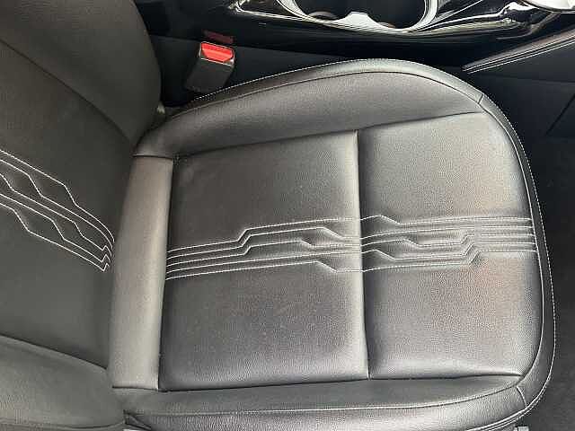 Nissan Juke 1.6 Hybrid Premiere Edition 5dr Auto