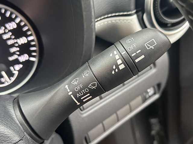 Nissan Juke 1.6 Hybrid Premiere Edition 5dr Auto