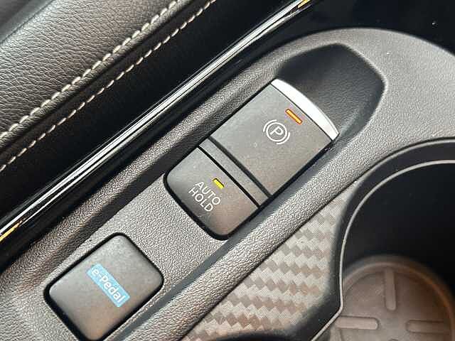 Nissan Juke 1.6 Hybrid Premiere Edition 5dr Auto