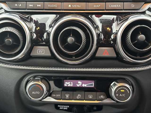 Nissan Juke 1.6 Hybrid Premiere Edition 5dr Auto