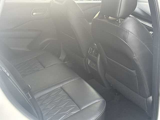 Nissan Qashqai 1.3 DiG-T MH 158 Tekna+ 5dr