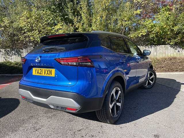 Nissan Qashqai 1.3 DiG-T MH 158 Premiere Edition 5dr Xtronic