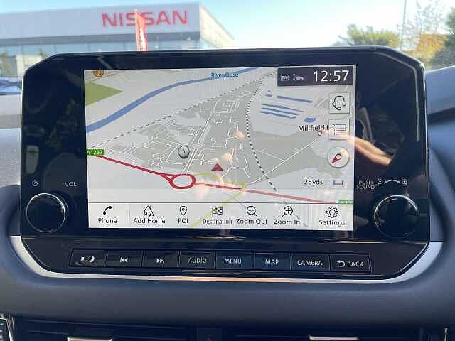 Nissan Qashqai 1.3 DiG-T MH 158 Premiere Edition 5dr Xtronic