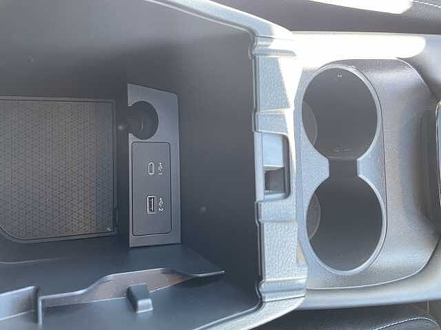 Nissan Qashqai 1.3 DiG-T MH 158 Premiere Edition 5dr Xtronic