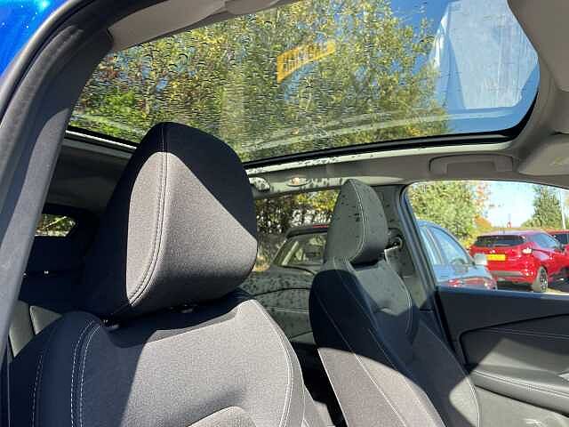 Nissan Qashqai 1.3 DiG-T MH 158 Premiere Edition 5dr Xtronic