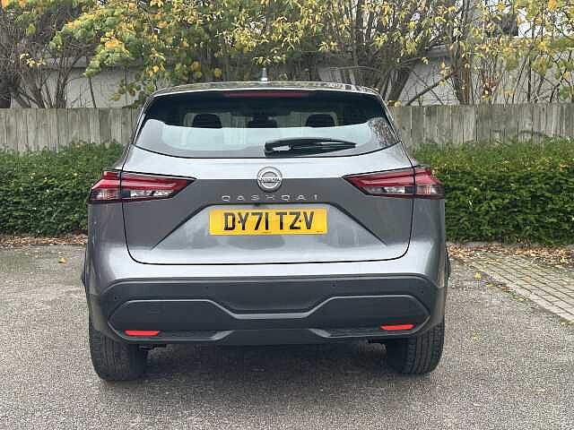 Nissan Qashqai 1.3 DiG-T MH Acenta Premium 5dr