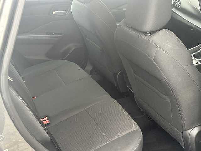 Nissan Qashqai 1.3 DiG-T MH Acenta Premium 5dr