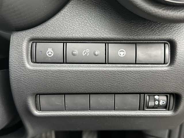 Nissan Juke 1.6 Hybrid Tekna 5dr Auto