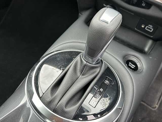 Nissan Juke 1.6 Hybrid Tekna 5dr Auto