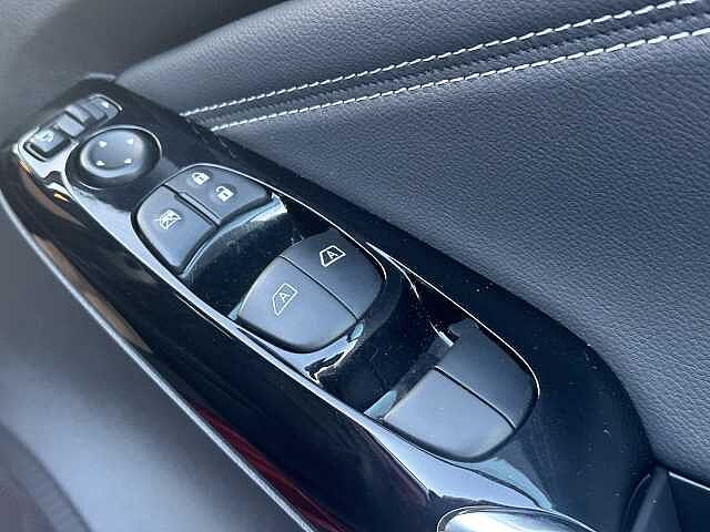 Nissan Juke 1.0 DiG-T Tekna 5dr