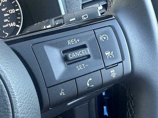 Nissan Qashqai 1.3 DiG-T MH Acenta Premium 5dr