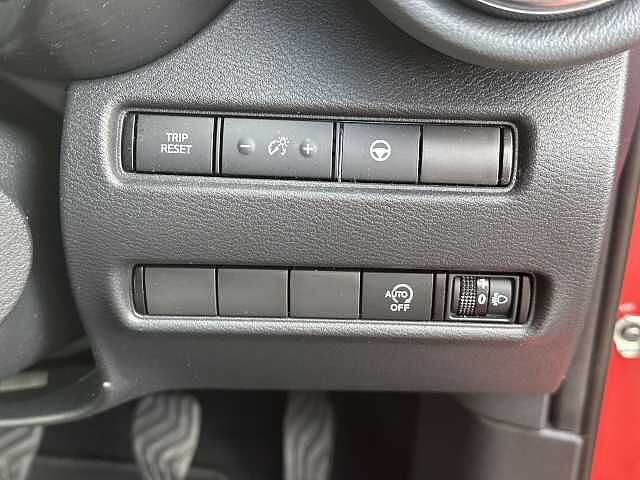 Nissan Juke 1.0 DiG-T 114 Tekna 5dr