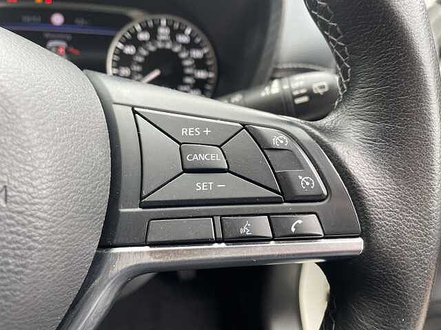 Nissan Juke 1.0 DiG-T 114 N-Connecta 5dr